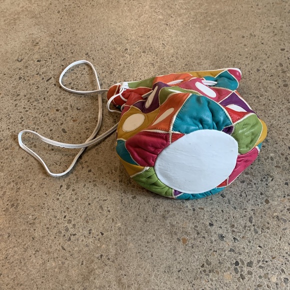 Avante Multi-Color Bucket Bag - Picture 3 of 3